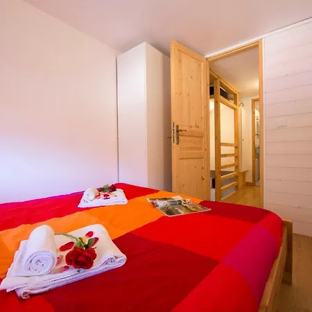 Sainte-foy-l'argentiere Sleeps 4 *
