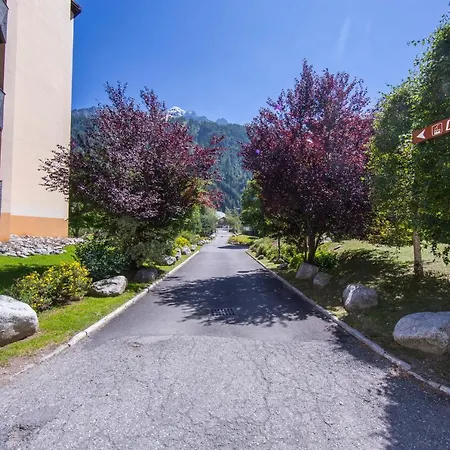 Sainte-foy-l'argentiere Sleeps 4 Chamonix