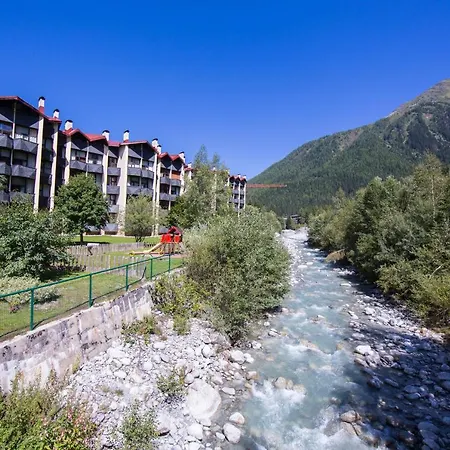 Sainte-foy-l'argentiere Sleeps 4